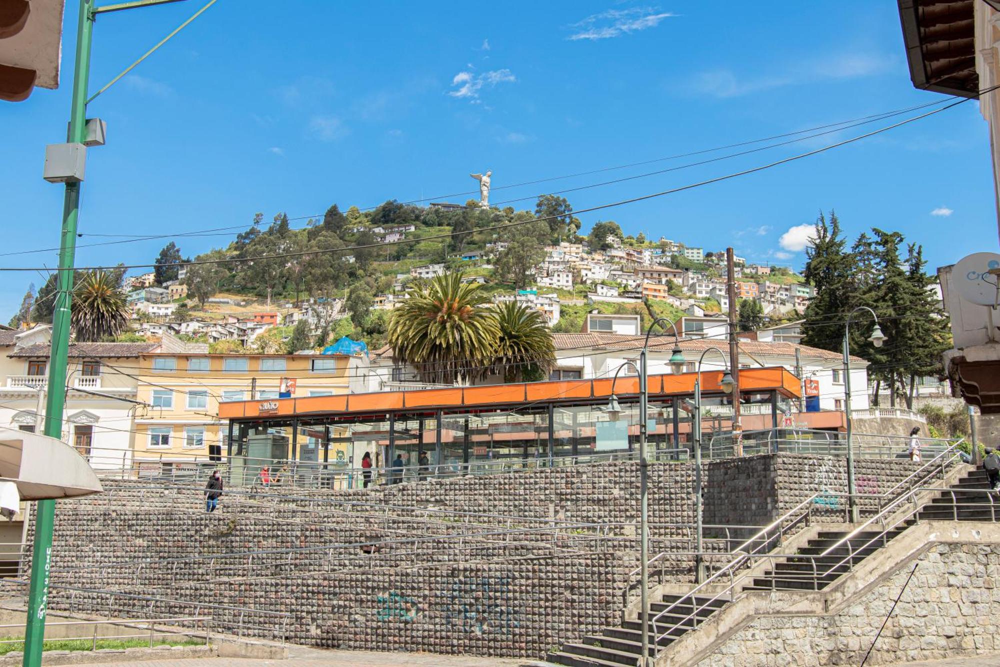 Hostal Carlos Luis Quito Luaran gambar